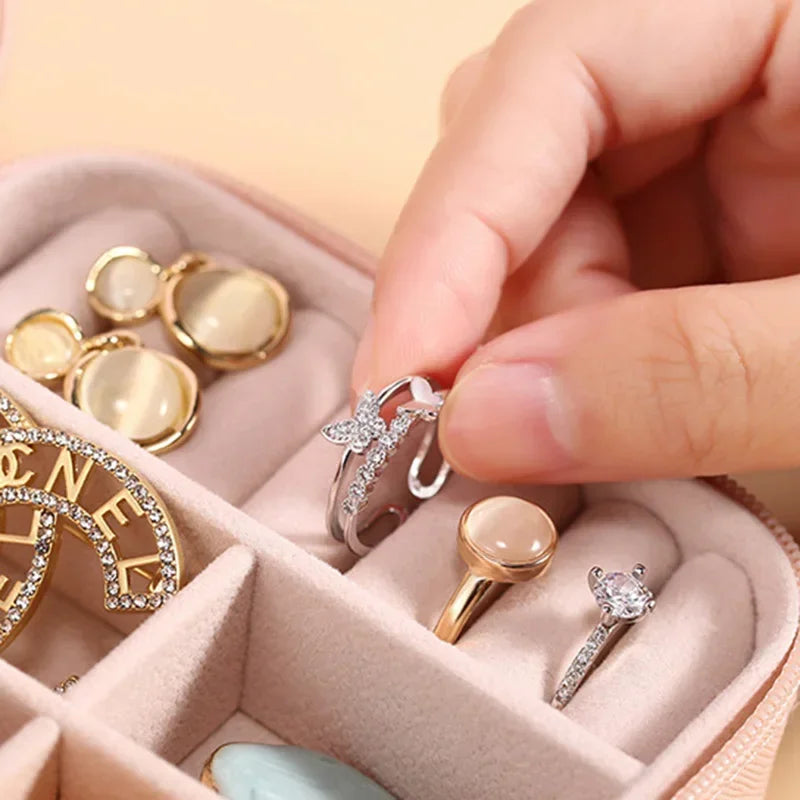 Mini Travel Jewelry Box – The Noble Treasure Keeper